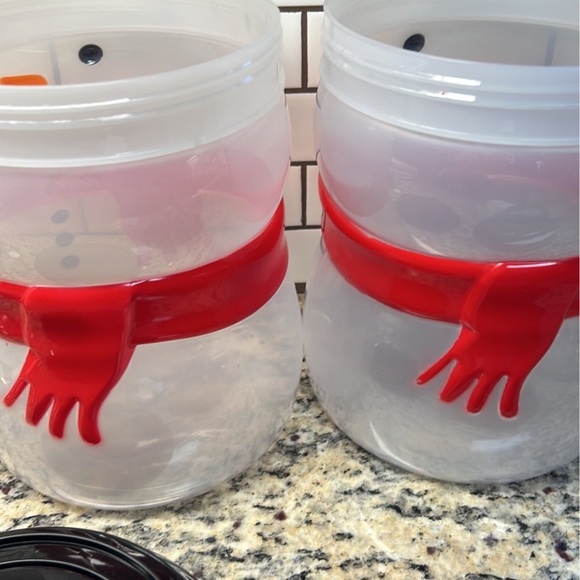 RARE Snowman Coin Bank (set of 2) - Bath & Body Works - Picture 12 of 12